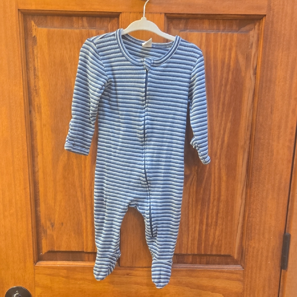kate quinn Blue & White Striped Footed One-Piece Sleeper 6-9m